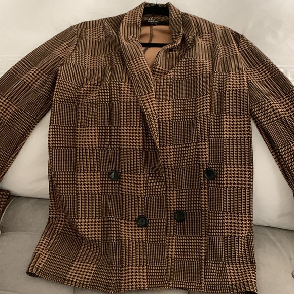 Patterned blazer- on trend! - Picture 3 of 4